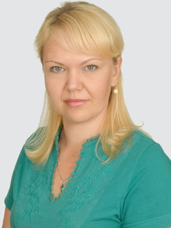 Коломоєць Олена Миколаївна 