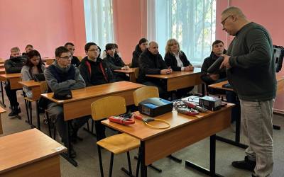Зустріч здобувачів освіти електротехнічного відділення зі стейкохолдером